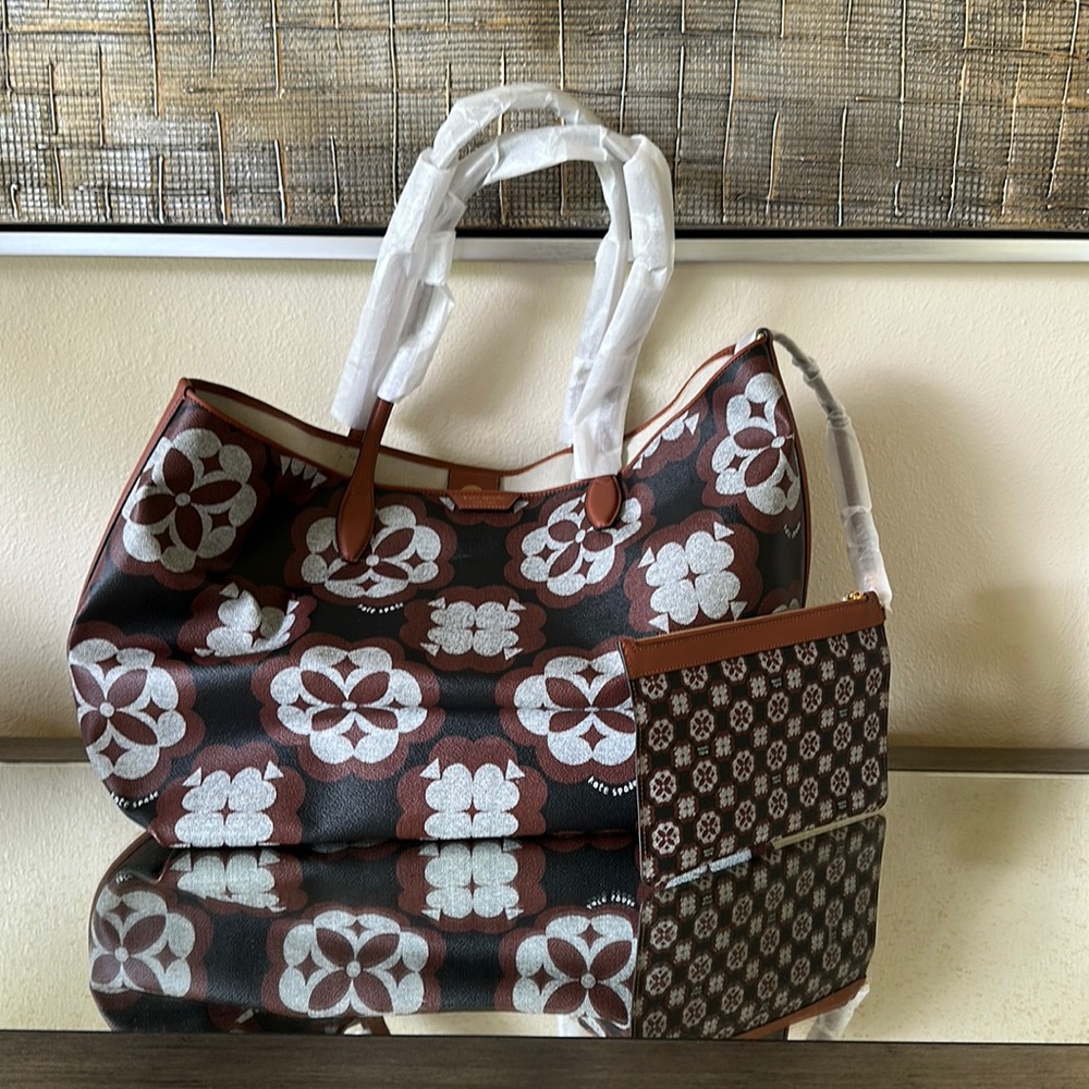 Kate Spade tote bag and matching wristlet